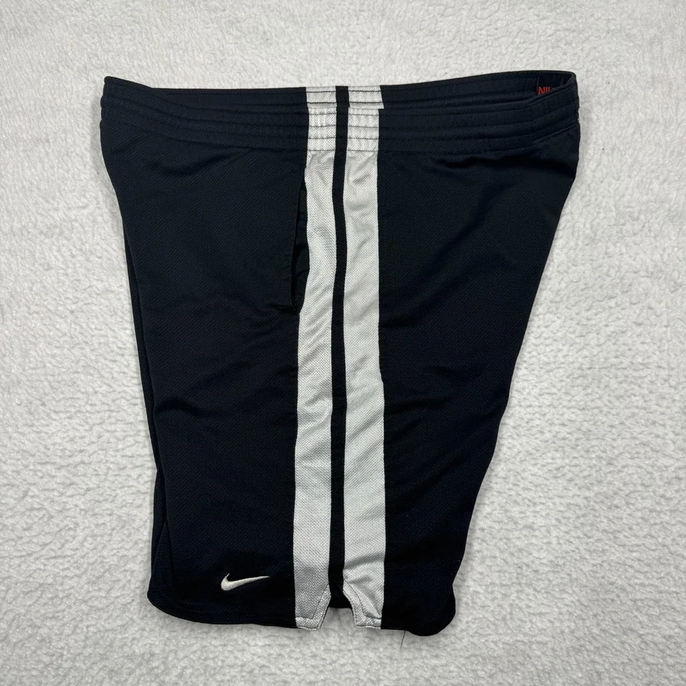 Vintage‎ Nike Basketball Shorts Black Mesh Athletic Training 9 Inseam Men's XL